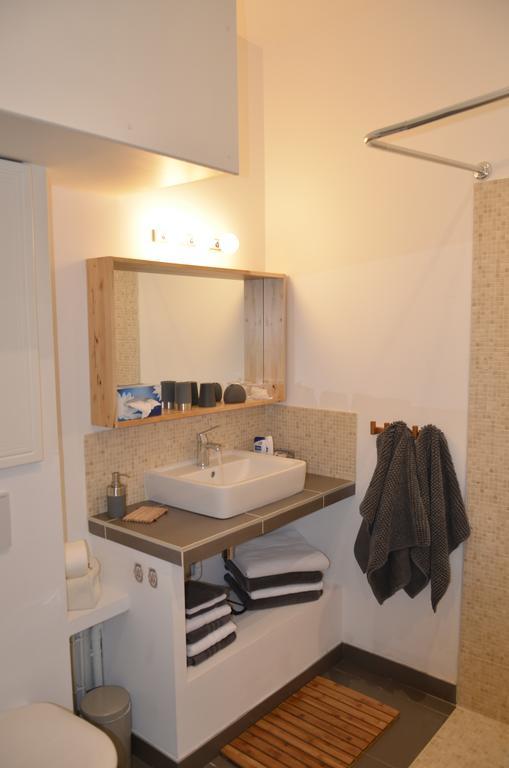 La Cour Du 5Eme - Chambre D'Hotes Parijs Kamer foto