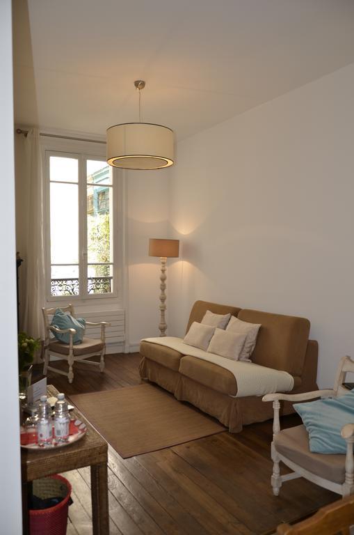 La Cour Du 5Eme - Chambre D'Hotes Parijs Kamer foto